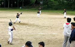 ��k���̃\�t�g�{�[���i���쏬�w�Z�j