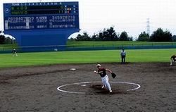 ����c��w�̃G�[�X��������