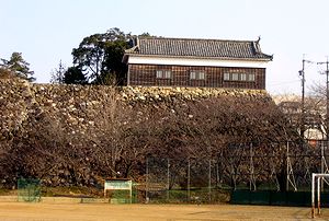 �T�R���w�Z���猩�������E