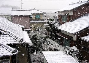 ��̍~��ƂȂ�