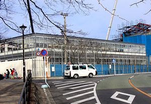 ���ݍZ�ɂ̌��݂������ށi���z���̐����w�Z�j