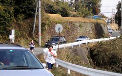 ���ؒ��𑖂�I�肽��