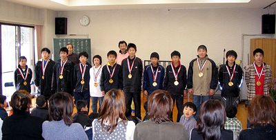 ���c�����U�N���P�Q�l�ƍ���c���i�����j�A���ъēi���j