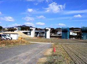 �����P�����փo�C�p�X�̋��r�i�_�ӏ��w�Z�t�߁j