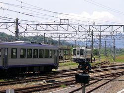 �T�R�w�t�߂̓d��