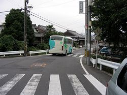 �쑺�̒ʂ�֓����Ă�������₩��