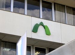 �T�R�s�̐V�����s�́i�s�������ւ̏�j