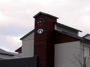 �����ɂ���ꂽ�Q�Q�O���~�̎s��