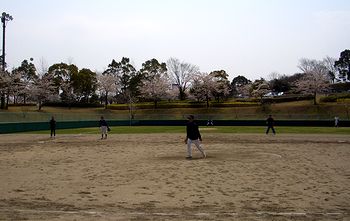 ���Ζ쑺�̎����A�R�ێ肪���q