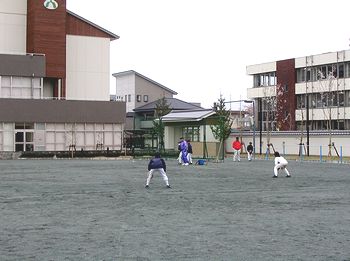 �����ŗ��K����i���o�[�����X�|�[�c���N�c