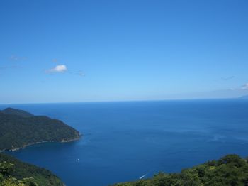 �O���܌΂��猩�����{�C