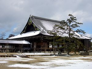 ���c�{�R��C����e��