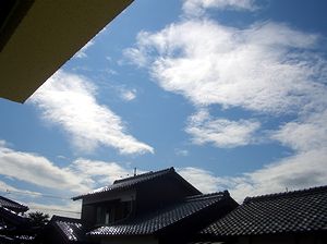 �v���Ԃ�ɐ󂪊���o�������j���̒�